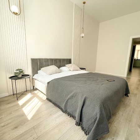Апартаменти На Менцинського 6 Lviv Eksteriør bilde
